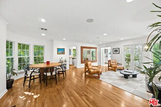 1619 Marmont Ave in Los Angeles, CA - Building Photo - Building Photo