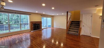 15 Colebrook Ct in Princeton, NJ - Building Photo