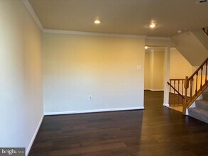 14719 Chisholm Landing Way in North Potomac, MD - Building Photo - Building Photo