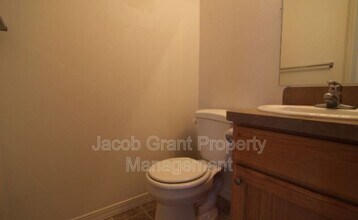 1580 N Stevens Ave in Idaho Falls, ID - Building Photo - Building Photo