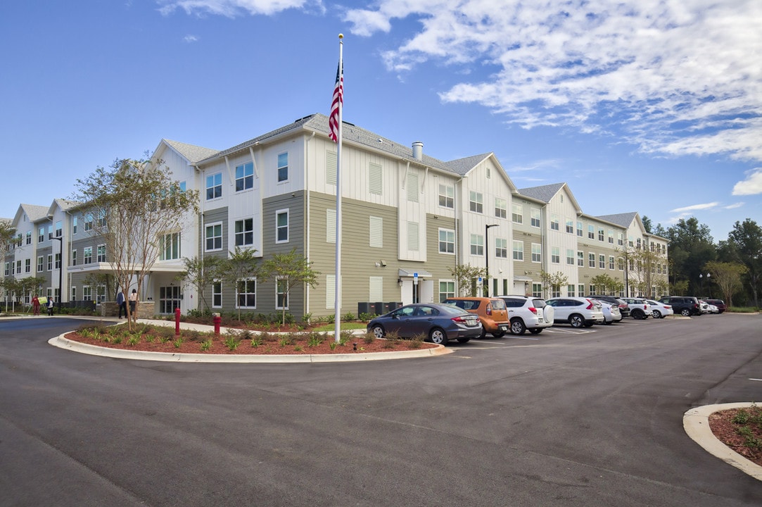 Carter Crossing Apartments in Milton, FL - Building Photo