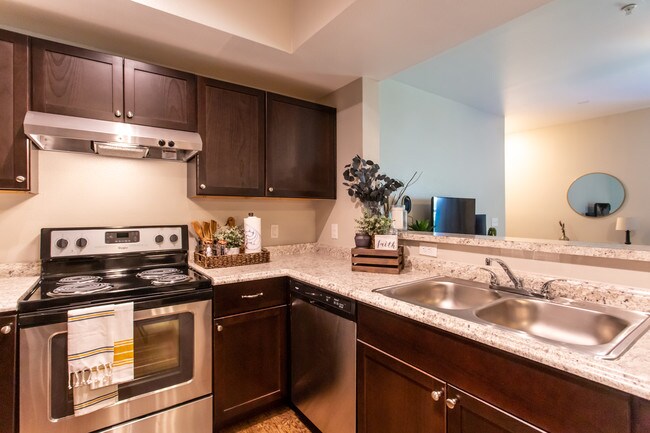 Willow Lakes in Port Arthur, TX - Building Photo - Interior Photo