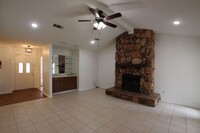 5963 Creekside Cir photo'