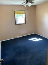 2104 Skipton Rd in Springfield, IL - Building Photo - Building Photo