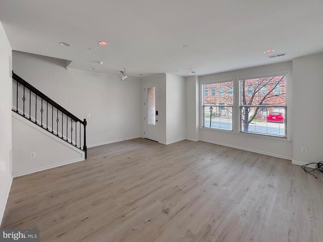 23391 Epperson Square in Ashburn, VA - Building Photo - Building Photo