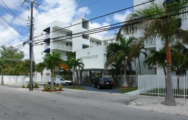 665 NE 83rd Terrace in Miami, FL - Building Photo