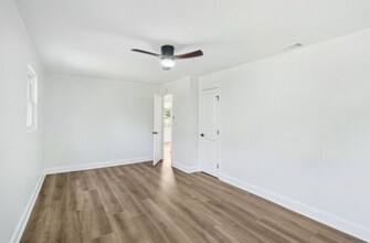 290 Derby St in Athens, GA - Building Photo - Building Photo