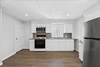 509 Miller St in Luzerne, PA - Building Photo - Building Photo