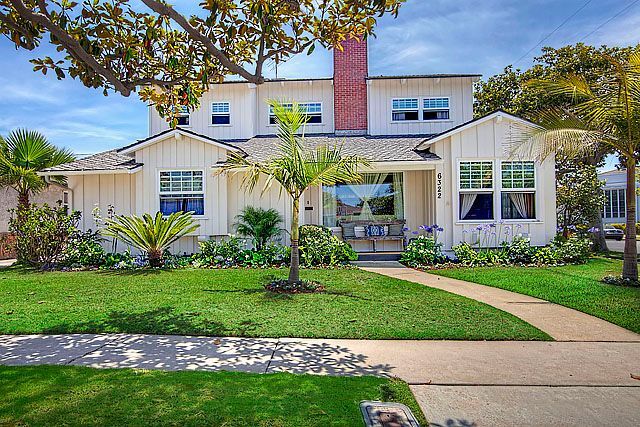 property at 6322 W 78th Pl