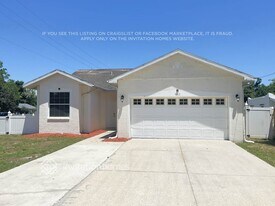 5103 22nd St Ct E in Bradenton, FL - Building Photo