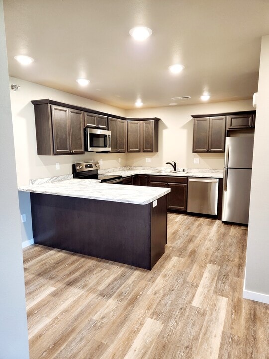 105 Nieson St in Bangor, WI - Building Photo