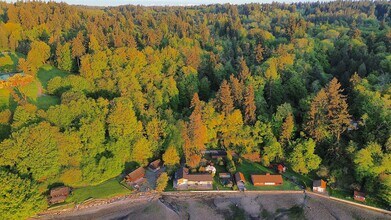 8723 SW Gorsuch Rd in Vashon, WA - Building Photo - Building Photo