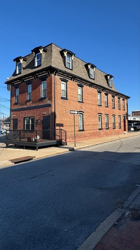 444 Bridge St, Unit d