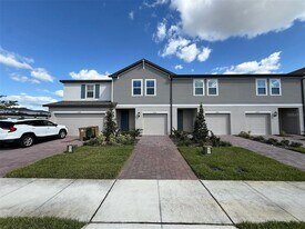 16386 Bird of Paradise Ave in Clermont, FL - Building Photo