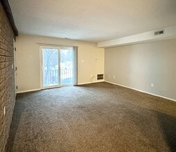 1552 Helderberg Ave in Rotterdam, NY - Building Photo - Building Photo