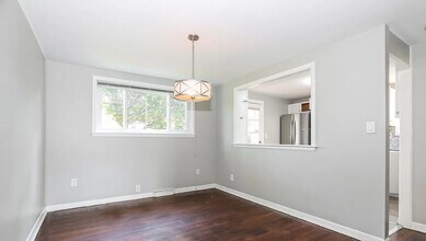 2420 Smith Ave in Baltimore, MD - Building Photo - Building Photo