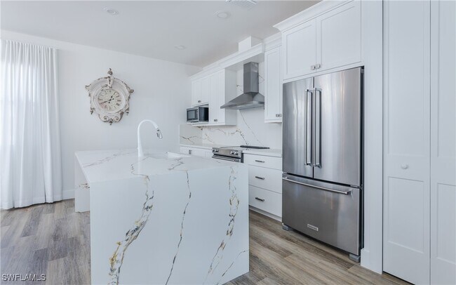 property at 5816 Shell Cove Drive