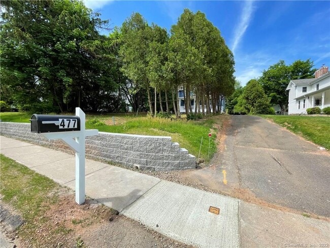 477 Main St in Cromwell, CT - Building Photo - Building Photo