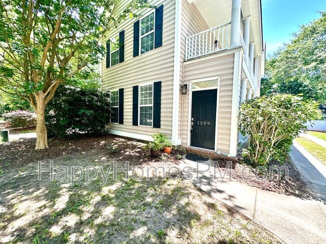 property at 1209 Laurel Park Trail