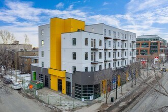 SOLO on 4th in Calgary, AB - Building Photo - Building Photo
