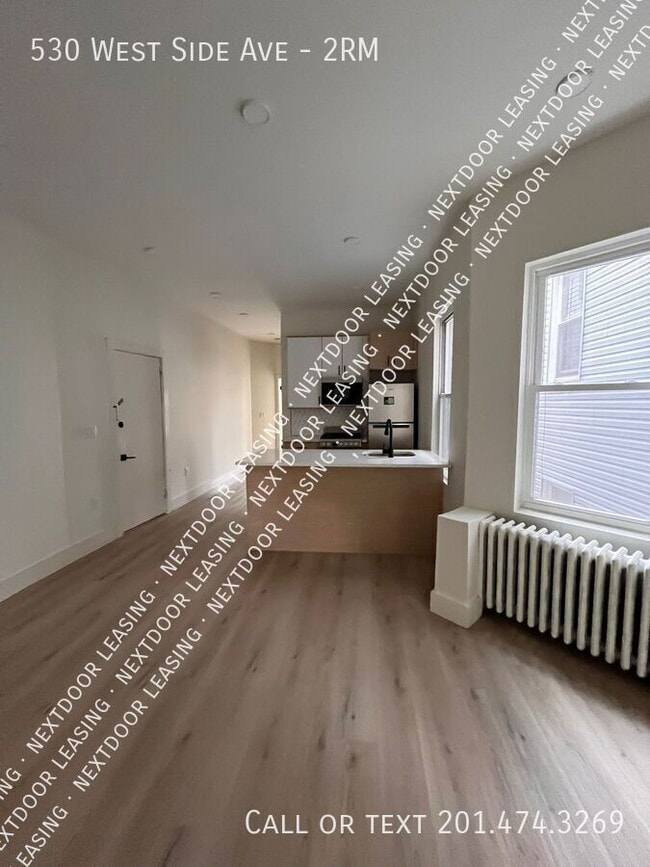 530 West Side Ave