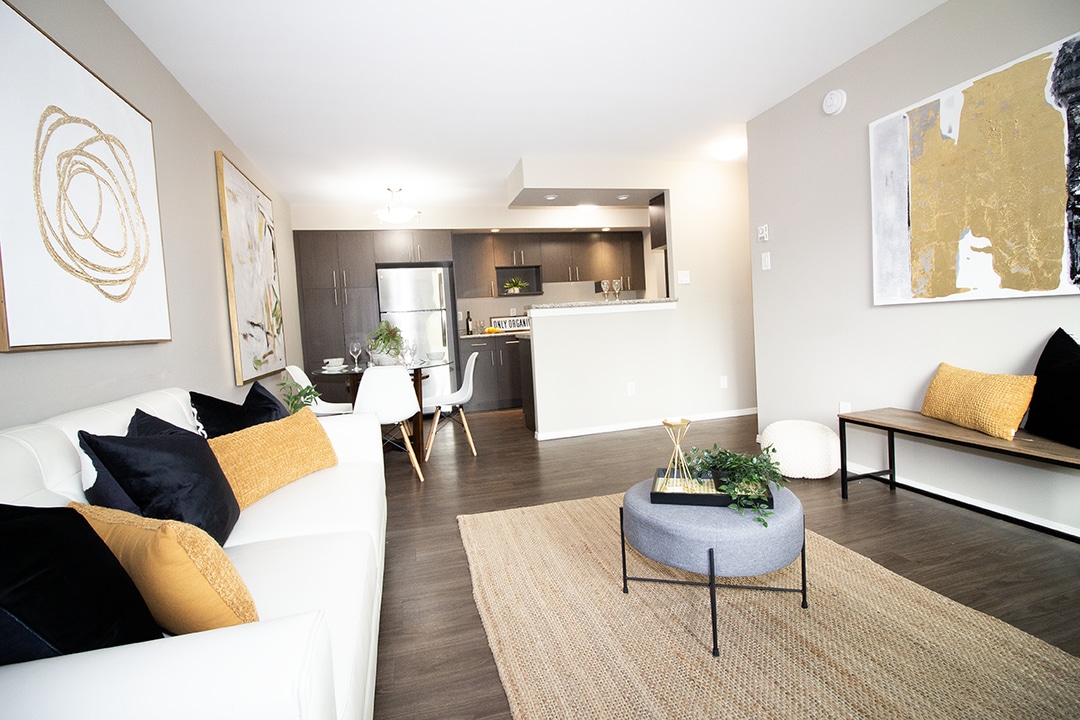 2331 Pembina Hwy in Winnipeg, MB - Building Photo