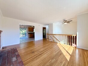 1227 Redwood Way in Pacifica, CA - Building Photo - Building Photo