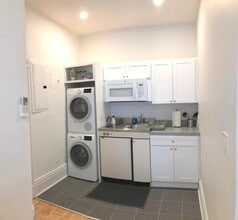176 Newbury St in Boston, MA - Building Photo - Building Photo