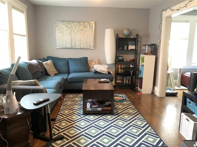 33 Irvington Rd