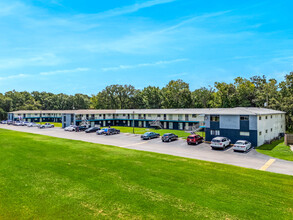 Urban Square in Orlando, FL - Building Photo - Primary Photo