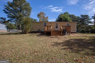 1801 Marie Way in Lawrenceville, GA - Foto de edificio - Building Photo