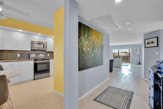 1702 Andros Isle in Coconut Creek, FL - Building Photo - Building Photo