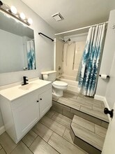 3005 Hawthorne St in Sarasota, FL - Building Photo - Building Photo