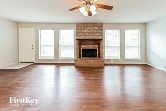 3727 Windy Haven Dr in Houston, TX - Building Photo - Building Photo