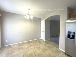 15440 W Gelding Dr in Surprise, AZ - Building Photo - Building Photo