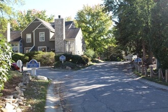 4742 Shireton Ct in Indianapolis, IN - Building Photo - Building Photo
