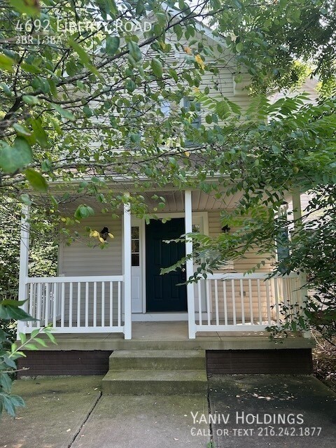 4692 Liberty Rd in South Euclid, OH - Building Photo