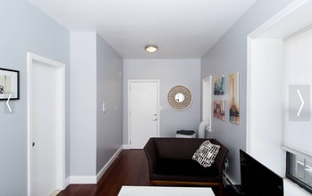 877 Saint Nicholas Ave, Unit Beautiful Studio in New York, NY - Foto de edificio - Building Photo