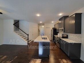 5163 Madeline Pl in Stone Mountain, GA - Building Photo - Building Photo