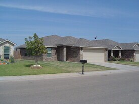 5740 110th St in Lubbock, TX - Building Photo