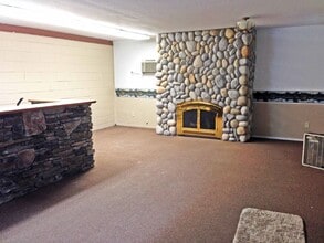 22895 Twain Harte Dr in Twain Harte, CA - Building Photo - Building Photo