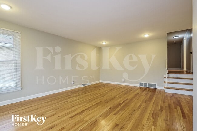 1018 E 161st Pl in South Holland, IL - Building Photo - Building Photo