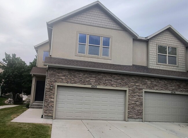 4842 Anise St in Riverton, UT - Building Photo - Building Photo