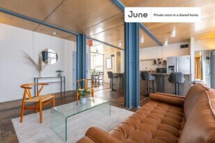 Room in Shared 6 bed/6 bath home in Washington, DC - Building Photo