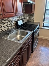 8814 Bay Pkwy in Brooklyn, NY - Foto de edificio - Building Photo