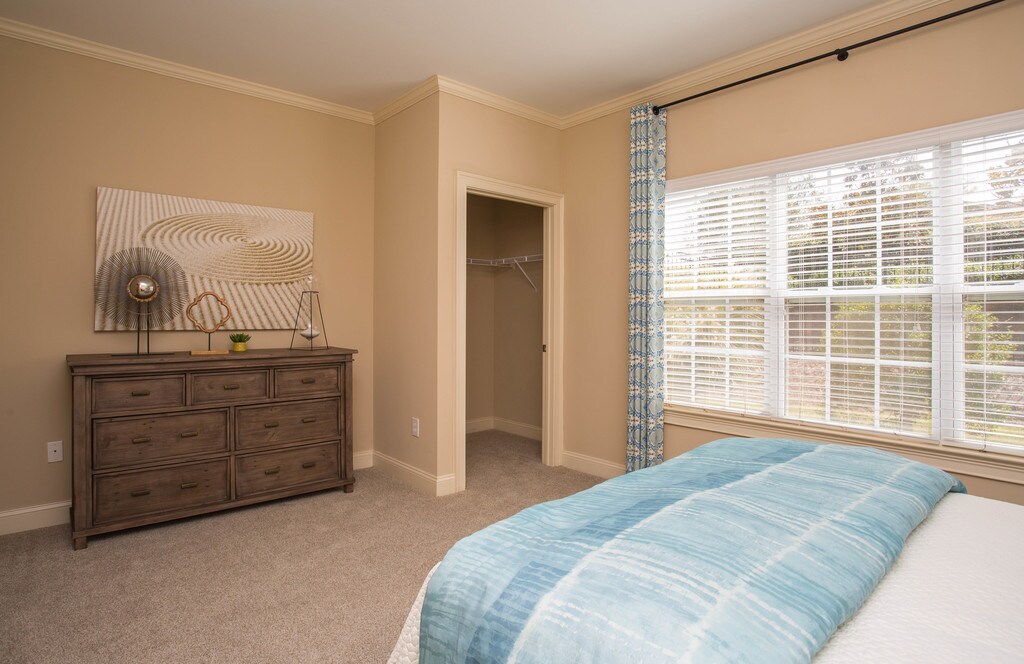 The Verandas Apartments in Valley, AL