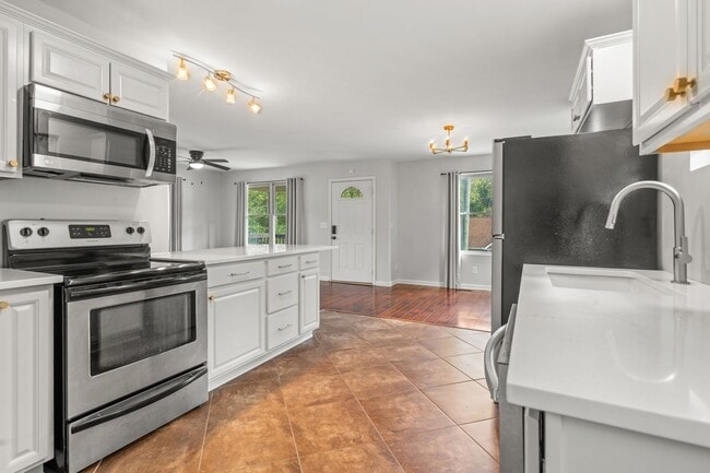 2432 Adlai St in Nashville, TN - Building Photo - Building Photo