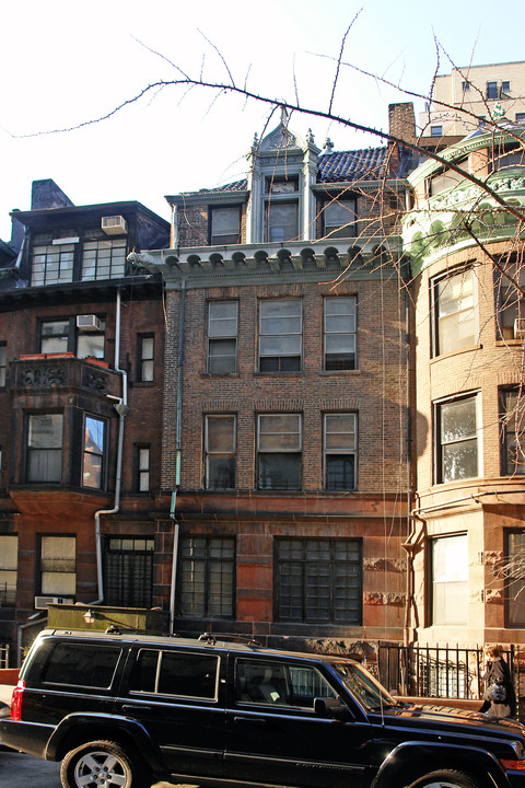 260 W 73rd St in New York, NY - Foto de edificio