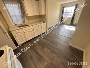 1117 Edgar St in Regina, SK - Building Photo - Building Photo