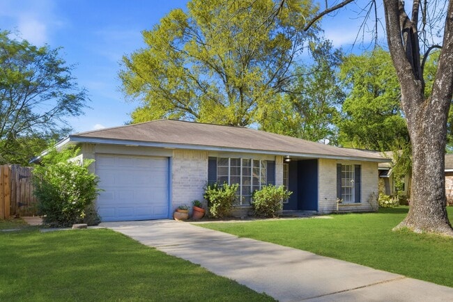 4438 McCleester Dr in Spring, TX - Building Photo - Building Photo